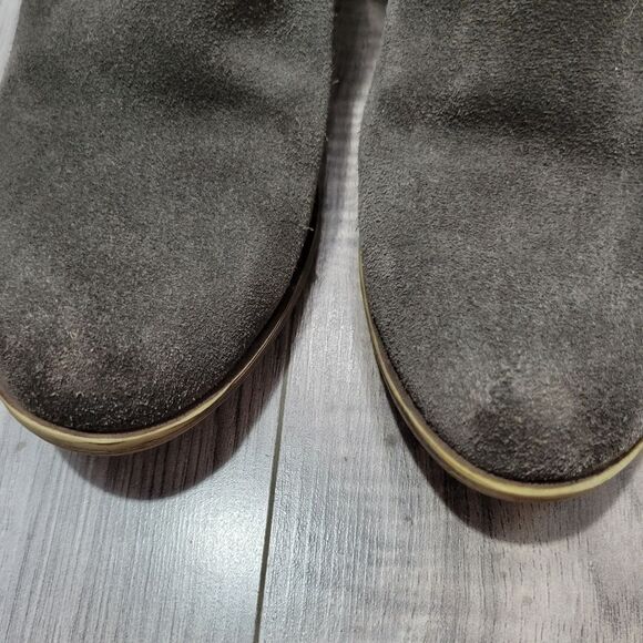Lucky Brand | Brenon Gray Suede Distressed Ankle Bootie Hipster Chic sz 8 - Picture 7 of 11
